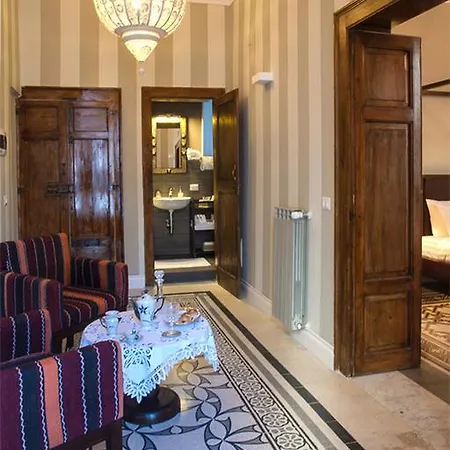 Vittorio Emanuele Bed & Breakfast *